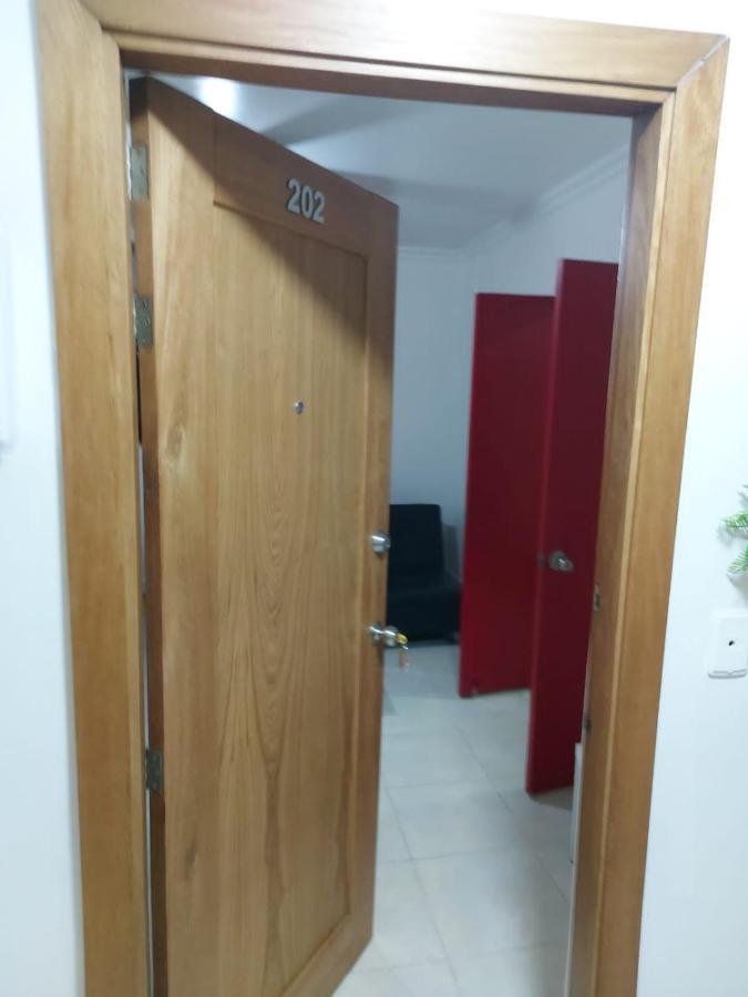 Apartamentos Laureles De La 70 เมเดยิน ภายนอก รูปภาพ