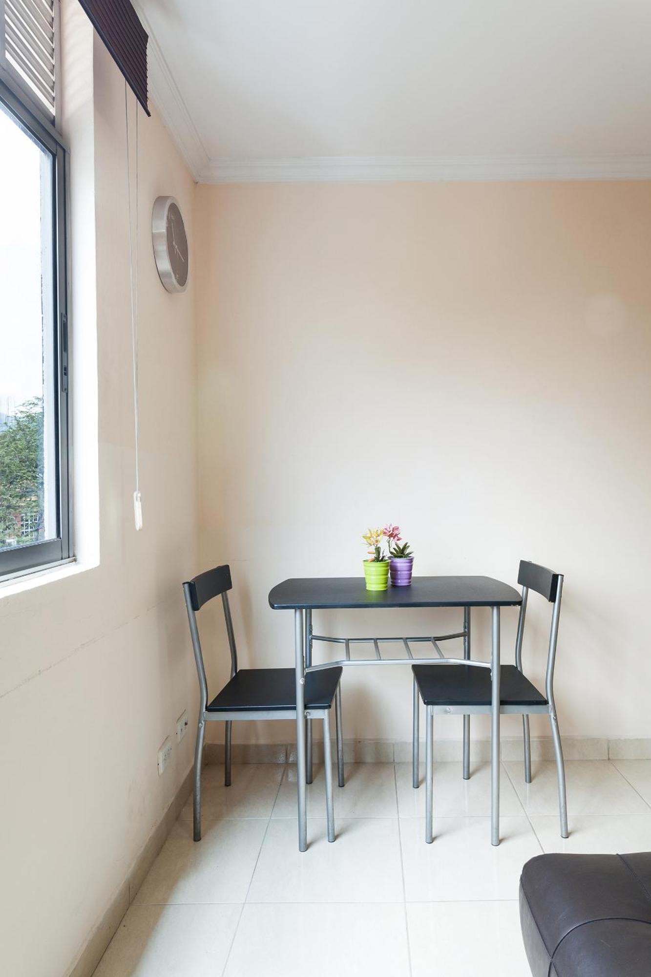 Apartamentos Laureles De La 70 เมเดยิน ภายนอก รูปภาพ