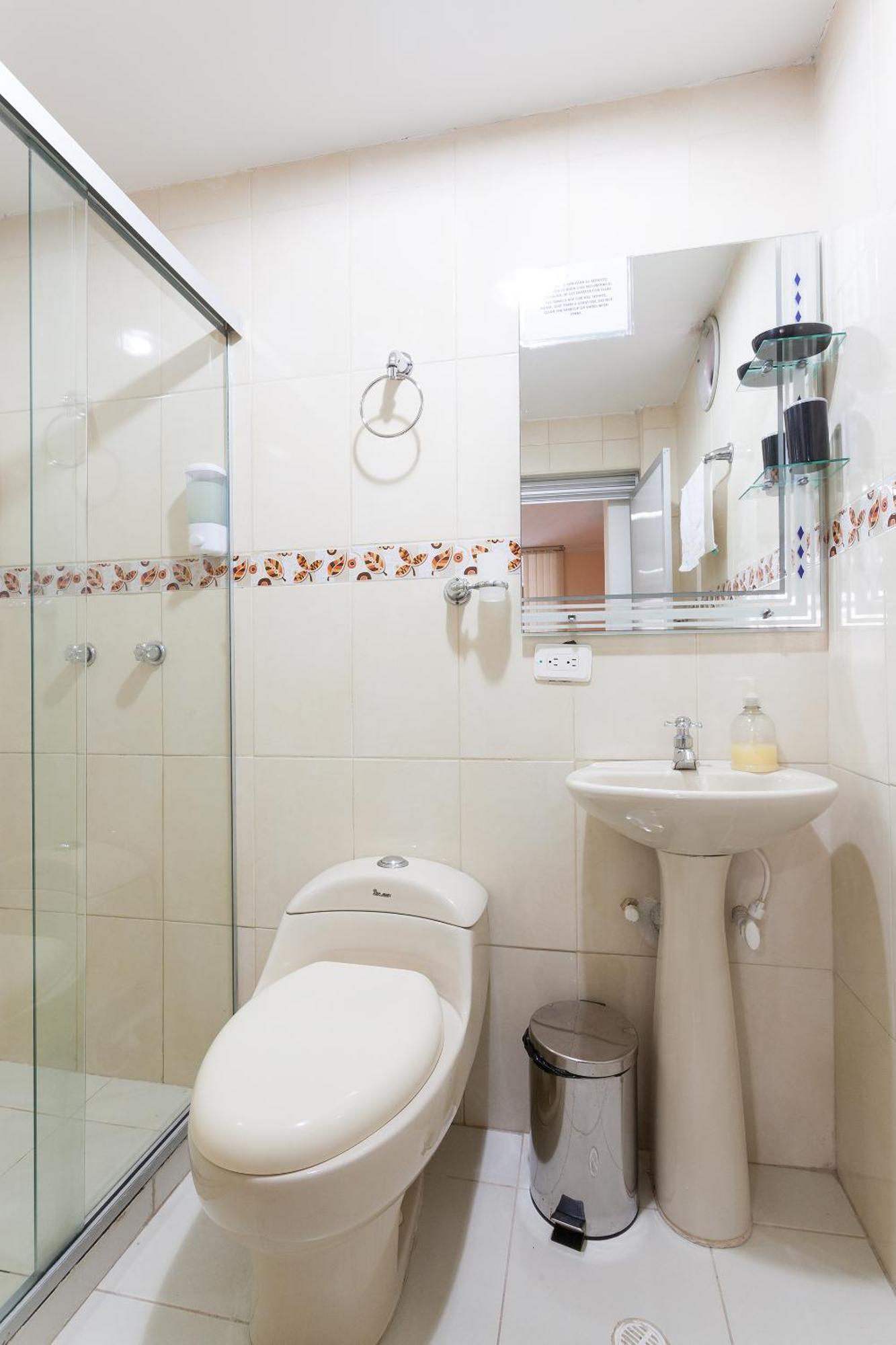 Apartamentos Laureles De La 70 เมเดยิน ภายนอก รูปภาพ