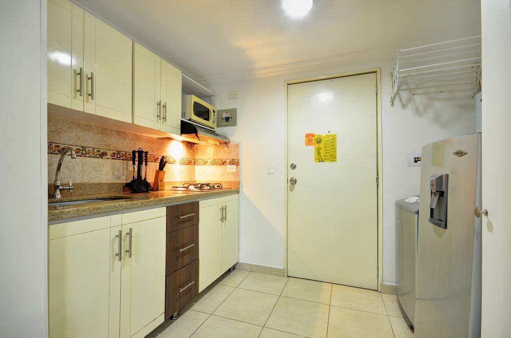 Apartamentos Laureles De La 70 เมเดยิน ภายนอก รูปภาพ