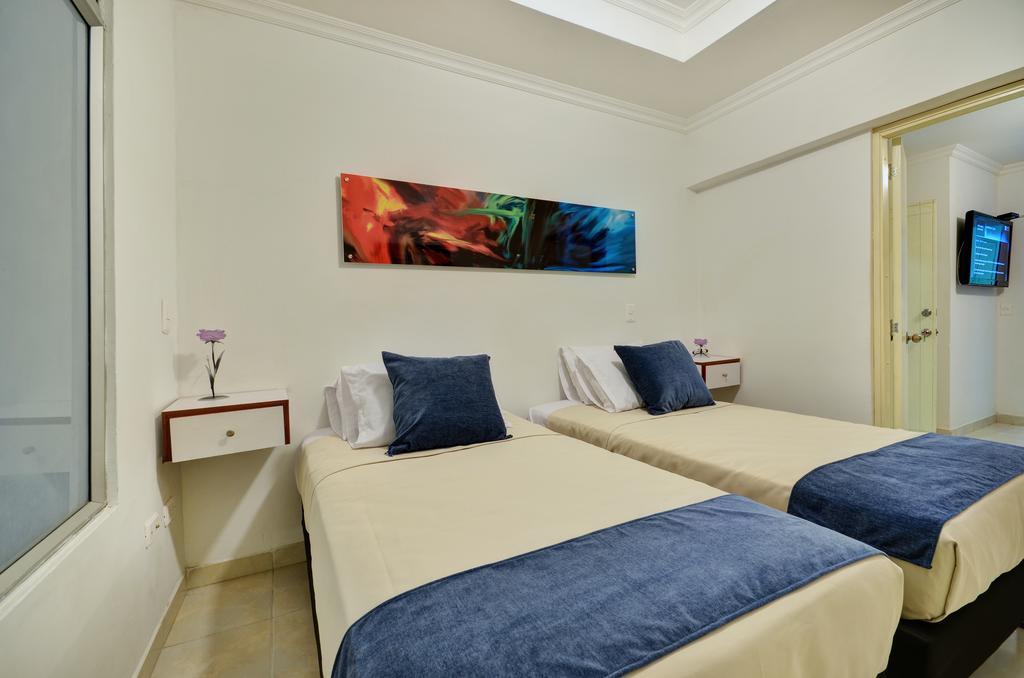 Apartamentos Laureles De La 70 เมเดยิน ภายนอก รูปภาพ