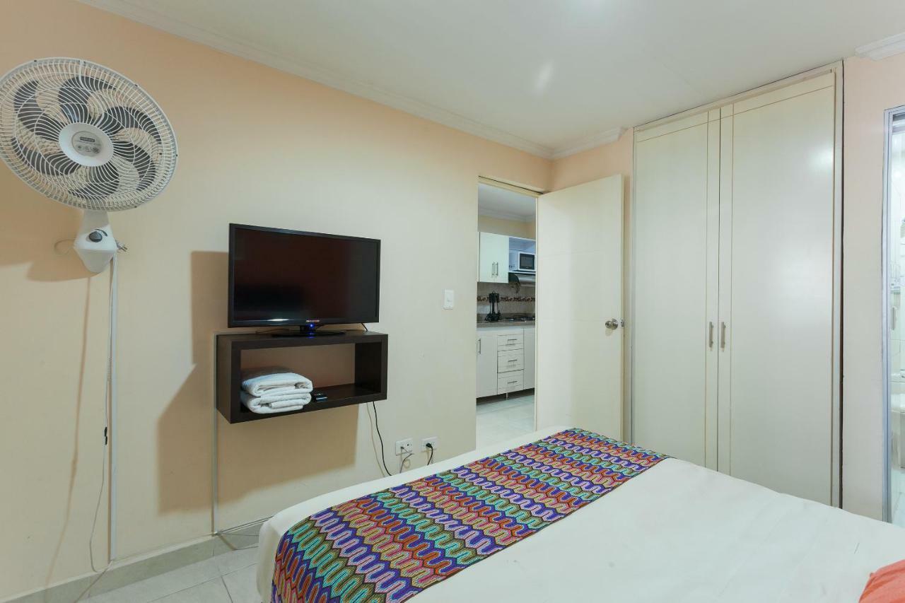 Apartamentos Laureles De La 70 เมเดยิน ห้อง รูปภาพ